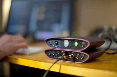 iFi Audio ZEN One Studio 專為混音、監聽和母帶處理而設計的USB DAC+藍牙接收器7