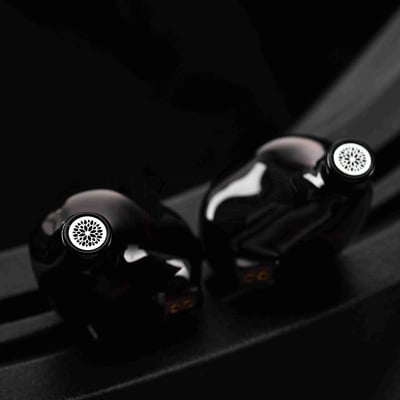 Kinera Celest 鳳鳴天音 Plutus Beast 天祿獸 三混合單元 入耳式耳機 耳道式 CM 0.783