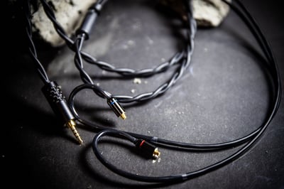 大力揚 Power Praise 闇 Dark 系列 5N單結晶無氧銅 耳道式耳機專用升級線2