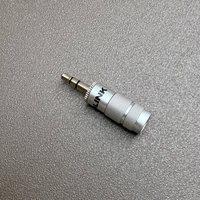 雅高聆 ACROLINK FP-3.5(R) 3.5mm TRS 直式鍍銠焊接頭｜7mm 出線孔1