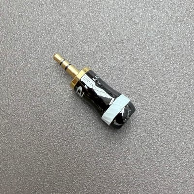 PAILICCS-PLUG 直式 TRS 三極音訊焊接頭｜8mm 出線孔・DIY 線材製作1