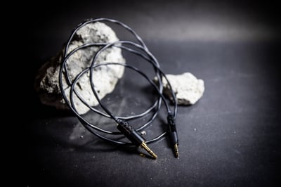 Power Praise 巫師Sorcier 單邊出線 耳機升級線  HD598 M50X SRH840 MDR-1A5