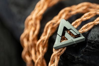 香港 Vortex Cables Zenith Series Radius 德國無氧銅耳機升級線｜自然溫潤，讓耳機回到更耐聽的聲音底色2