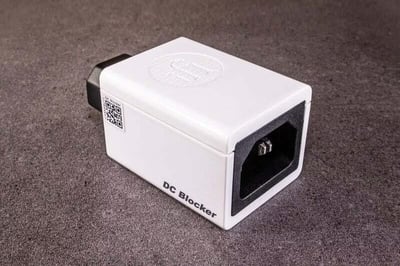 英國 iFi Audio DC Blocker 直流電源阻斷器｜消除嗡嗡聲的神隊友！3