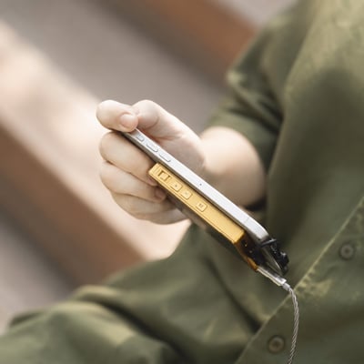 NiPO A200PRO MagSafe 磁吸式隨身 DAC 耳擴｜AK4497SVQ 強勁平衡輸出｜手機一吸上，就變成高推力隨身訊源3