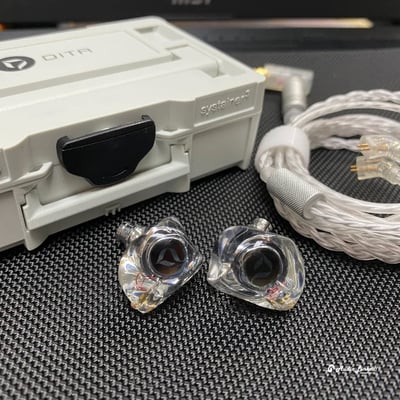 DITA | Project M | 圈鐵耳道式耳機 | CM 0.78mm | 3.5mm/4.4mm可替換4