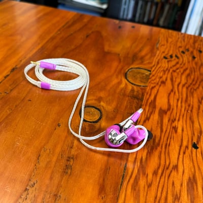 美國 CAMPFIRE AUDIO Bonneville 四單元(一圈三鐵) 耳道式耳機 基本版/豪華版2