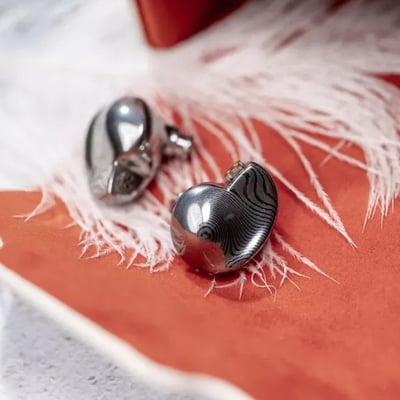 Space In Ear 聲學奇點 Oumuamua（奧陌陌）動圈入耳式耳機 耳道式 大馬士革鋼外殼3