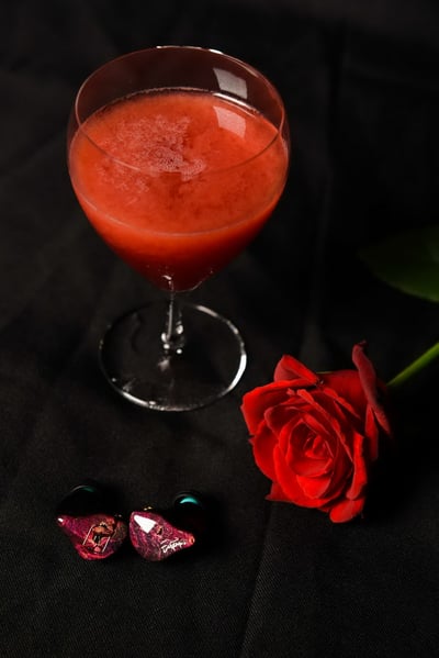 Eartender 皇室玫瑰 Royal Rose 耳道式 / 入耳式 耳機 一動圈和六動鐵配置2