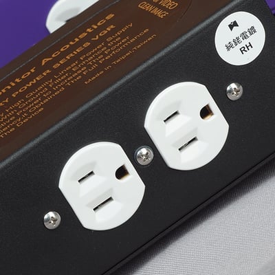 Monitor Acoustics 靜神 GLORY VGR 兩孔電源清淨處理器｜進階影像專用，畫質細膩全面再升級3