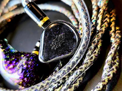 台灣 Rossi&Wing x LUA 「Serendipity 不期而遇的美好」 穹聲全頻動圈 入耳式耳機 CM 0.78 耳道式2