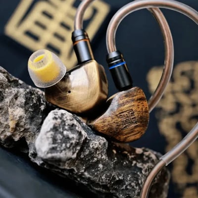 唐族 TangZu 杜甫 2｜Fudo 2 混合單元入耳式耳機｜黑檀 × 黃銅 × 鈦膜動圈・禪意調音再進化2