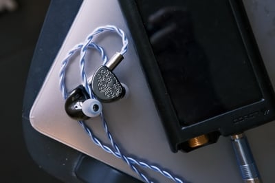 TANGZU 唐族 ZE TIAN WU 武則天 盛世篇 耳道式耳機 入耳 CM 0.787