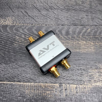 TTSound BS4 訊號優化隔離模組｜支援平衡輸入・搭配 4.4mm 轉 RCA 線材・免外接電源1