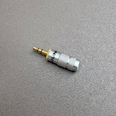 雅高聆 ACROLINK FP-3.5 3.5mm TRS 直式鍍金焊接頭｜7mm 出線孔1