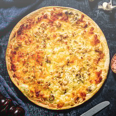 蒜香奶油白醬雞披薩 (11吋) Alfredo Chicken Pizza1