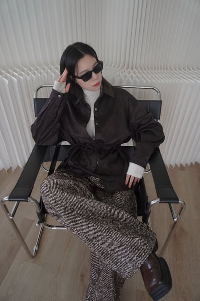 超柔順挺版麂皮襯衫（附綁帶）4