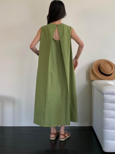 後開叉素面棉質背心洋裝12