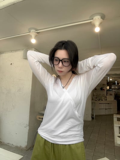 斜扣設計超軟棉連帽上衣9