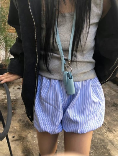 今夏必備花苞條紋短褲10