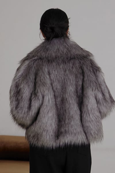 街頭最時髦大翻領毛外套18