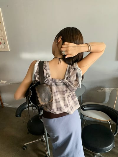 漢南洞時髦格紋不規則上衣2