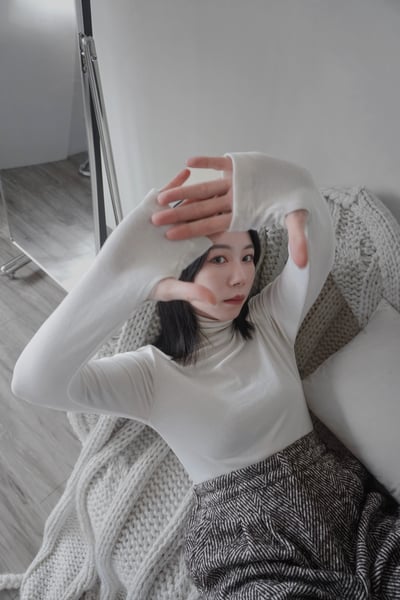 手套袖口立領彈力打底衣2