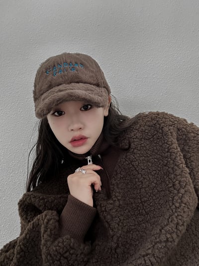 超好摸毛絨撞色挺版棒球帽3