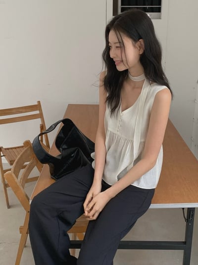 韓系小眾輕透綁帶無袖上衣5