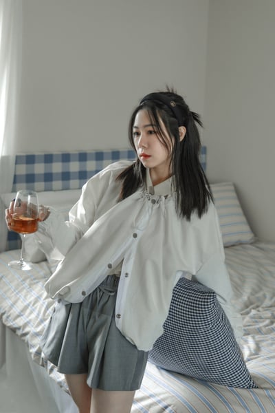 鬆緊拼接西裝條紋短褲5