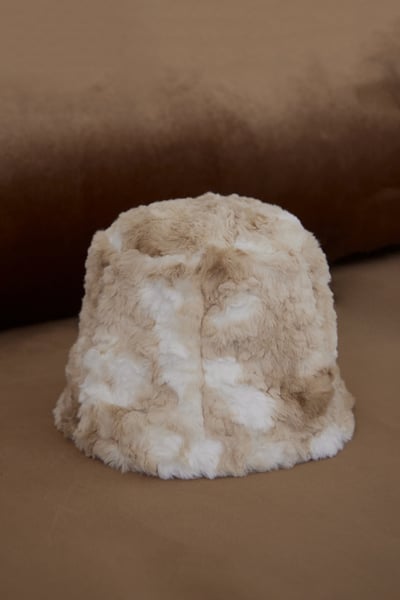 冬季毛絨絨渲染漁夫帽7