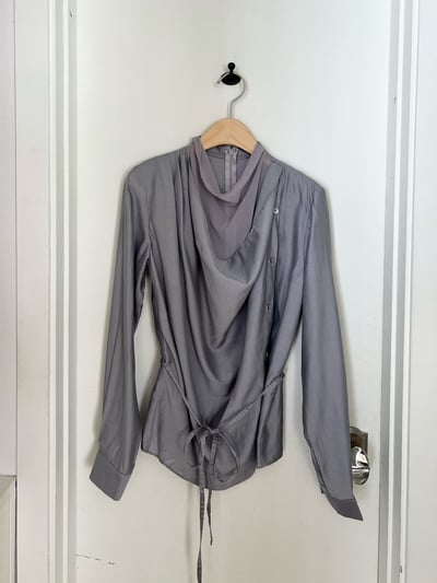 疊加領垂墜排扣附綁帶襯衫11