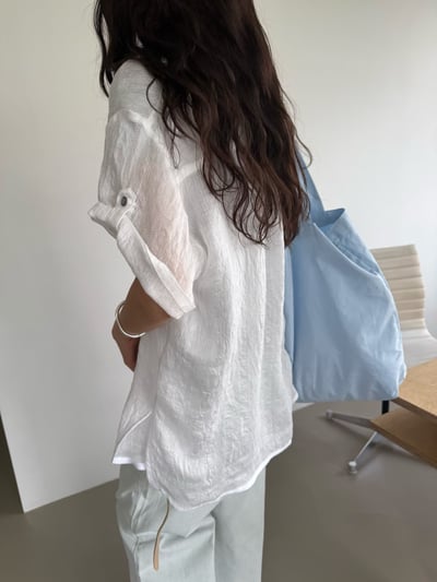 細緻壓花棉麻襯衫8