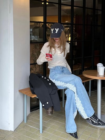 側拼蕾絲直筒牛仔褲4