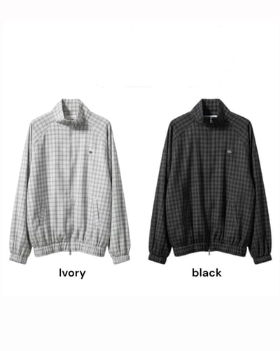 無肩線設計格紋風衣外套12