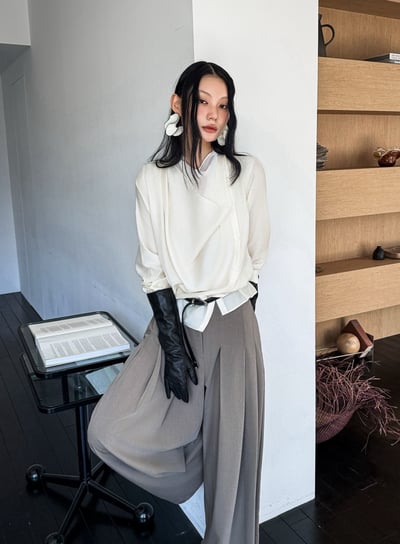 疊加領垂墜排扣附綁帶襯衫3