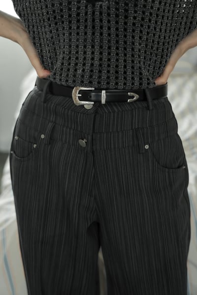 雙腰釦設計條紋寬版直筒褲11