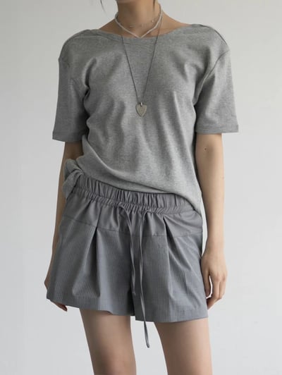 鬆緊拼接西裝條紋短褲17