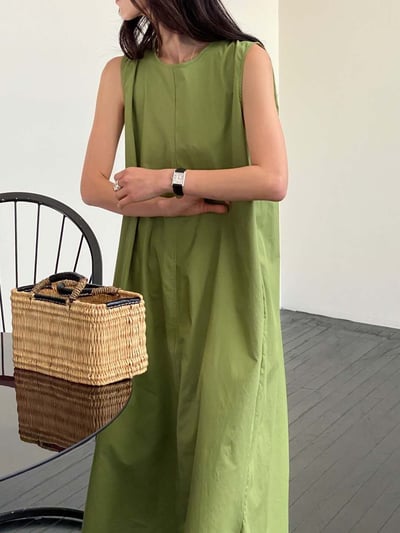 後開叉素面棉質背心洋裝10