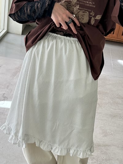 俏皮小圓點光澤緞面花邊裙10