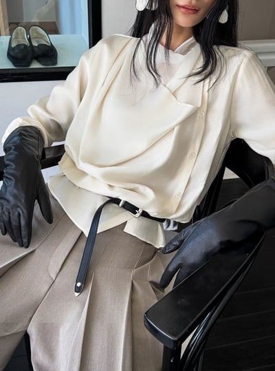 疊加領垂墜排扣附綁帶襯衫4