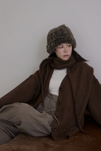 附圍巾厚實暖感針織外套7