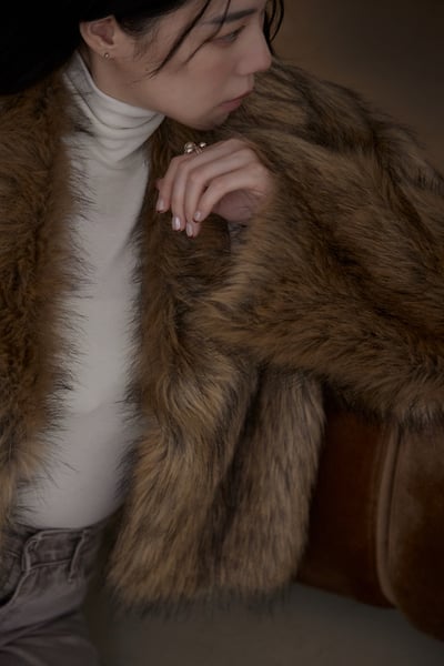 街頭最時髦大翻領毛外套8