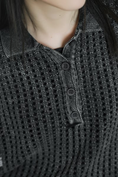 POLO領水洗刷色簍空針織衫9