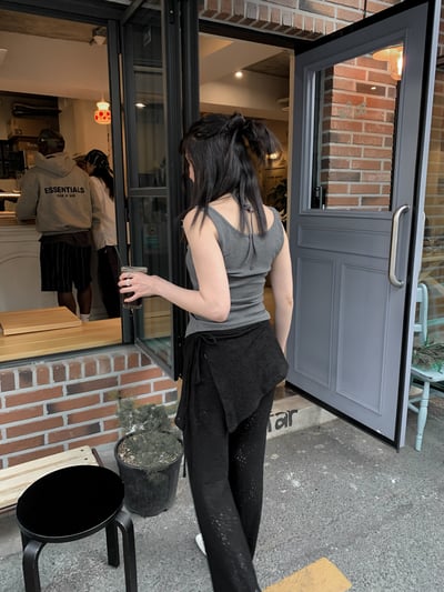 扭結假兩件綁帶背心6