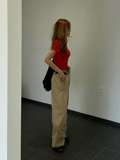 蝴蝶結口袋設計工裝褲9