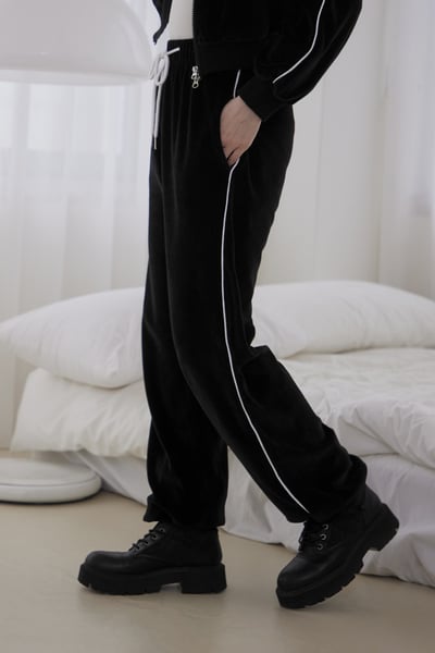 車線拼接絨面抽繩長褲8