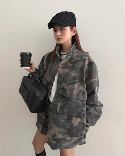 街頭迷彩落肩寬版外套8