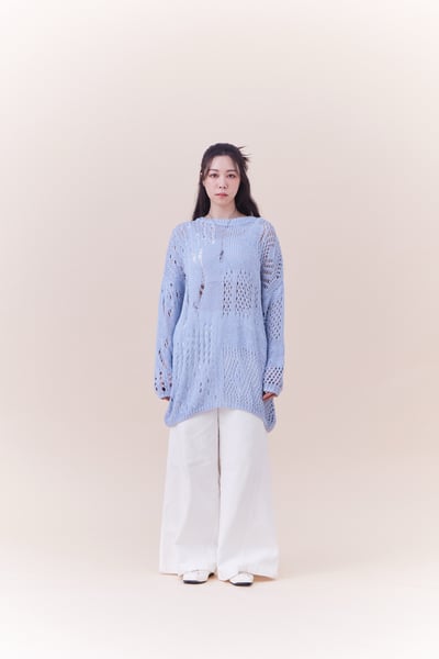 春天來了粗織簍空設計上衣3