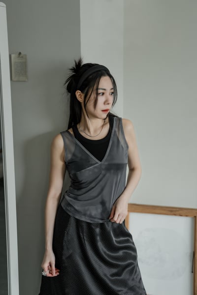 小眾設計款渲染透膚背心/上衣3